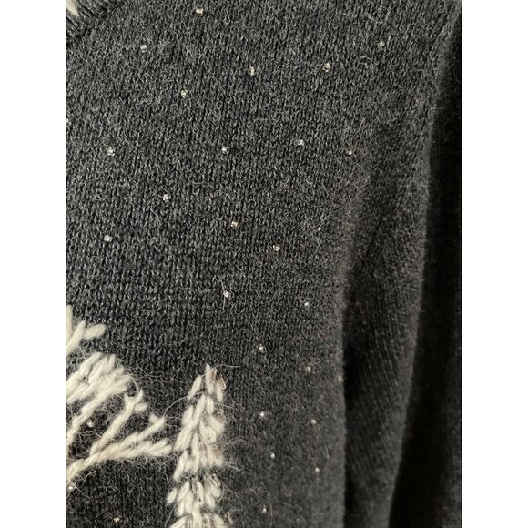 EUC Vintage Hand Embroidered Charcoal Gray Cozy Knit Sweater - Picture 3 of 10